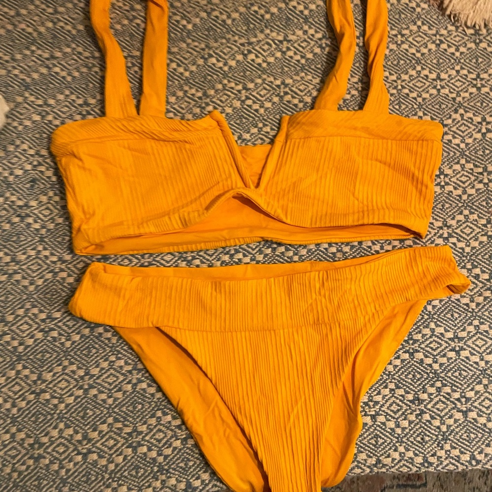 L*space bikini set